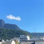 Estudio Com Vista Pro Cristo