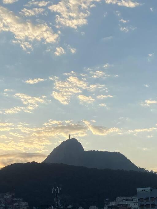 Estudio Com Vista Pro Cristo